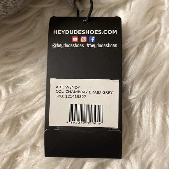 Hey Dude NWT Women’s Wendy Chambray Slip on Shoes. Size 6. No Box. - Picture 9 of 9